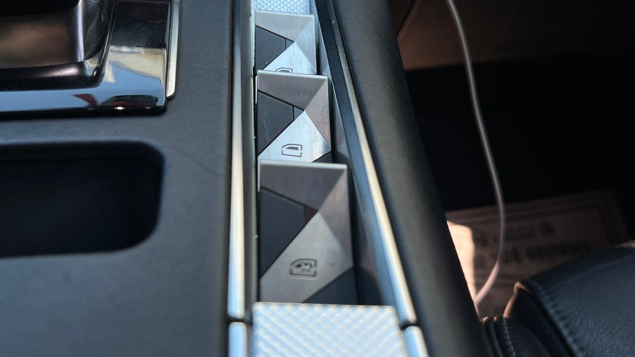 WhatsApp Image 2025-10-01 at 12.05.48 PM (3)