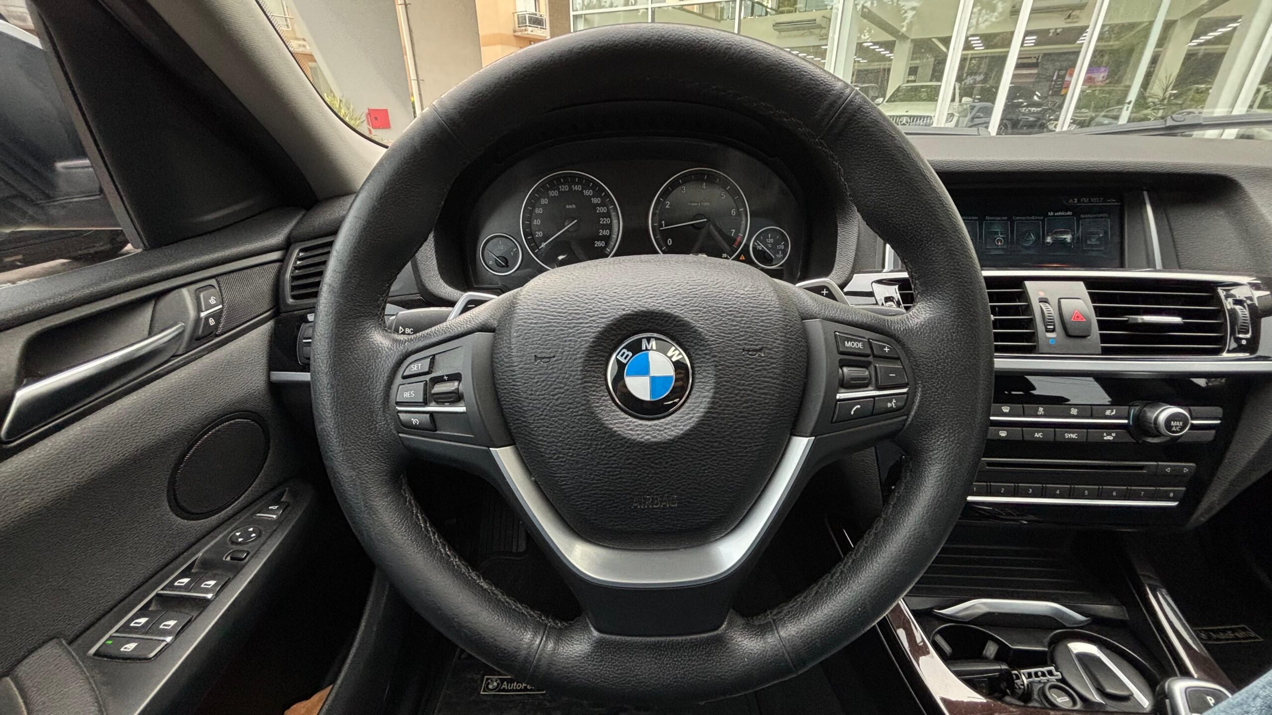 e54531cf-9264-4738-8871-b33624410d73